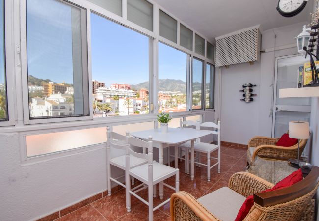 Apartamento en Benalmádena - Ref: 291 Apartamento con terraza y piscina cerca de la playa Apartamento en Benalmádena - Ref: 291 Apartamento con terraza y piscina cerca de la playa