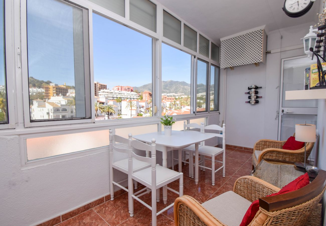 Apartamento en Benalmádena - Ref: 291 Apartamento con terraza y piscina cerca de la playa