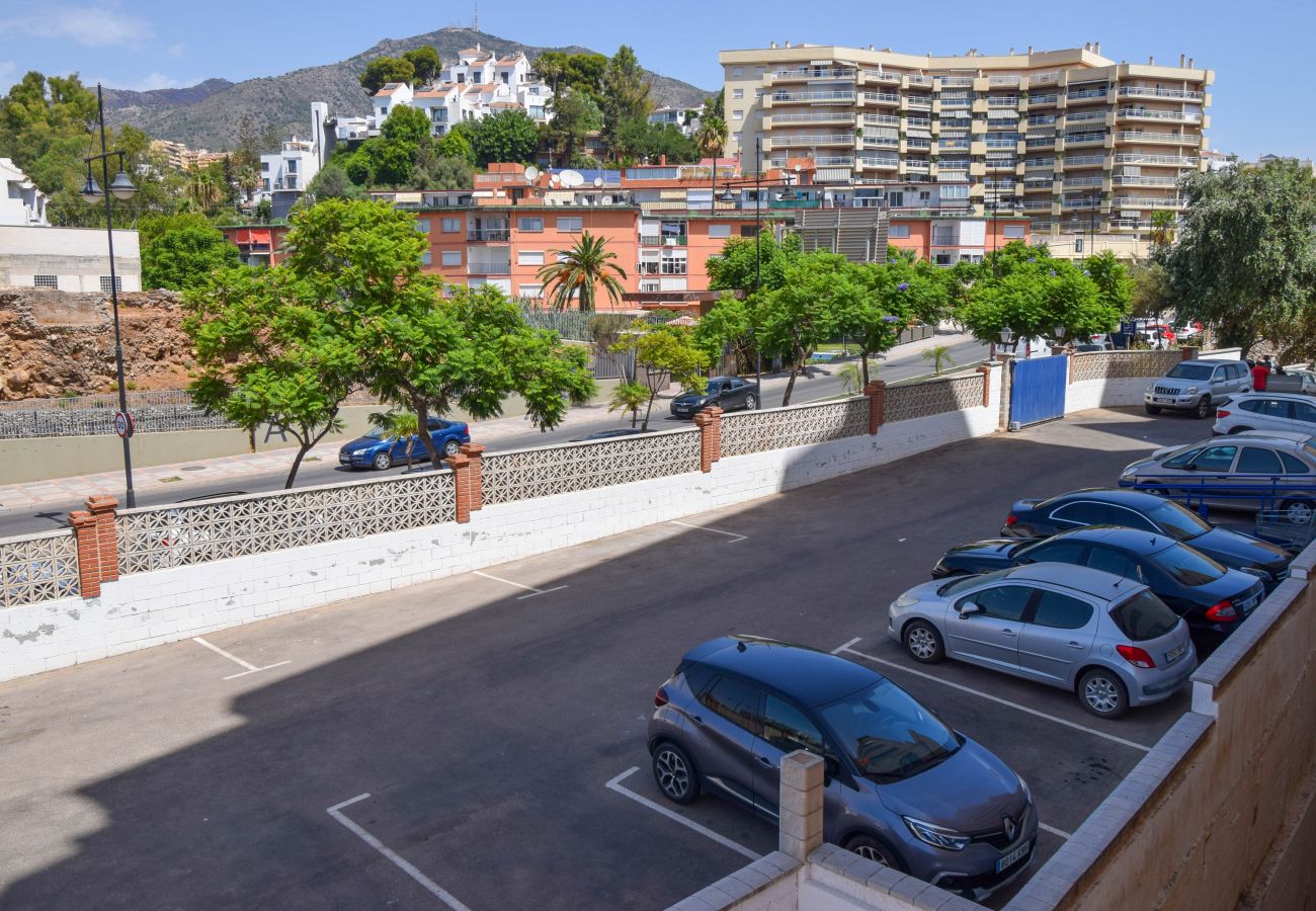 Apartamento en Fuengirola - Ref: 209 Amplio apartamento en primera línea de playa con preciosas vistas en Torreblanca
