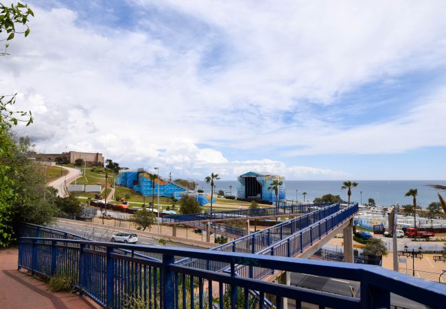 Apartamento en Fuengirola - Ref: 226 Apartamento con vistas a la montaña cerca de la playa de Fuengirola y del Castillo Apartamento en Fuengirola - Ref: 226 Apartamento con vistas a la montaña cerca de la playa de Fuengirola y del Castillo