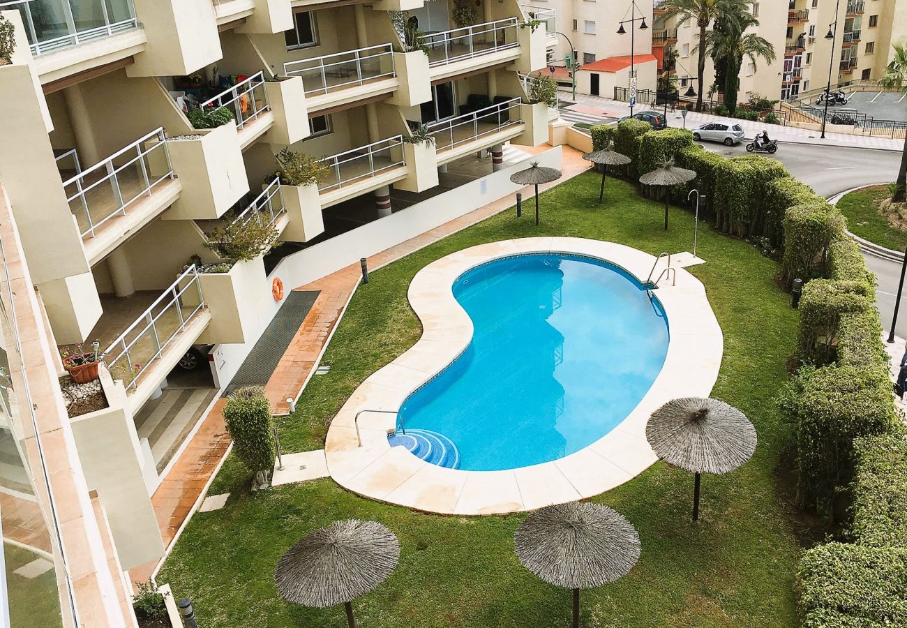 Apartamento en Fuengirola - Ref: 295 Apartamento con piscina a 2 min de la playa en Torreblanca