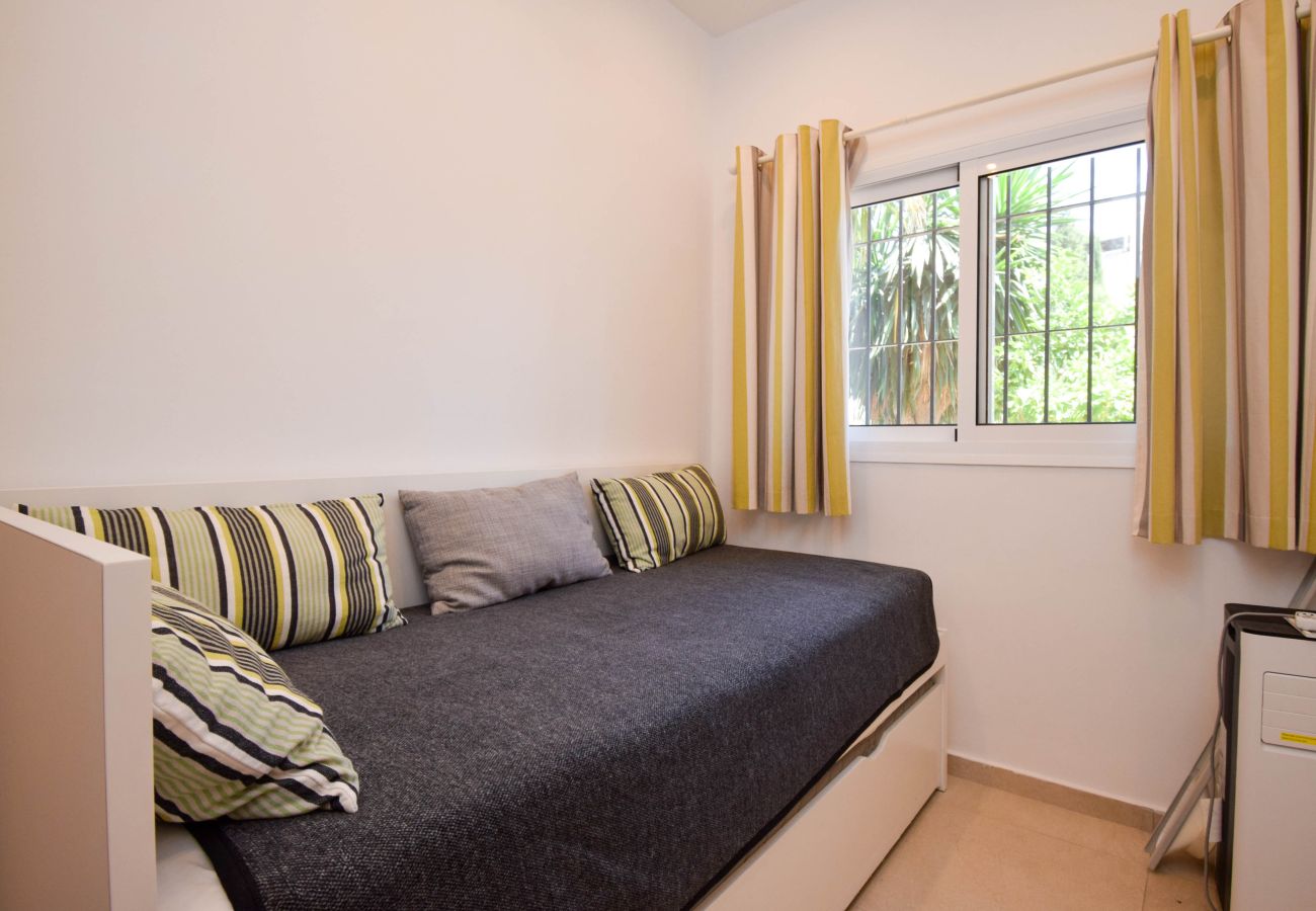 Villa en Fuengirola - Ref: 267 Impresionante villa privada ideal para familias con piscina privada