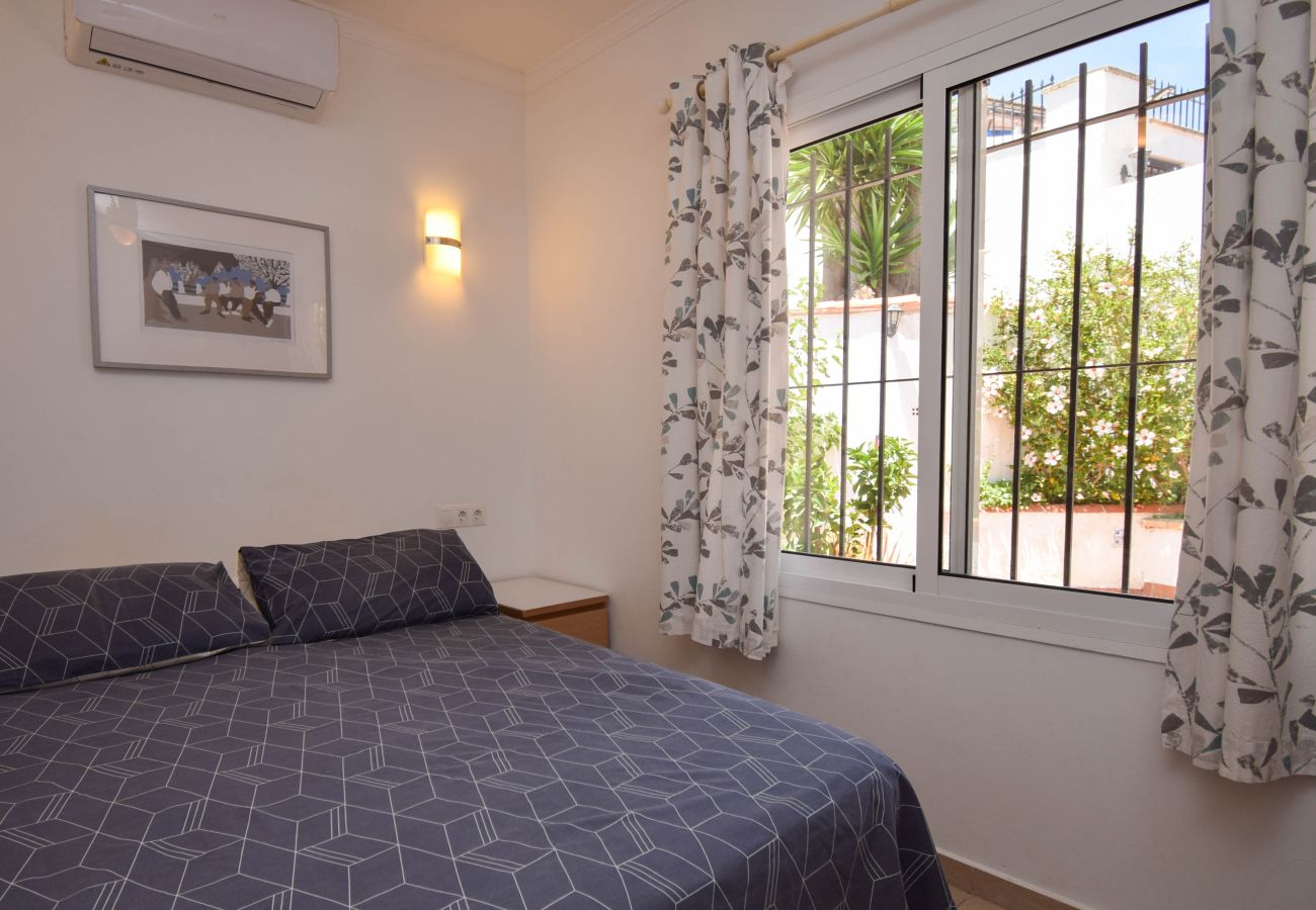 Villa en Fuengirola - Ref: 267 Impresionante villa privada ideal para familias con piscina privada