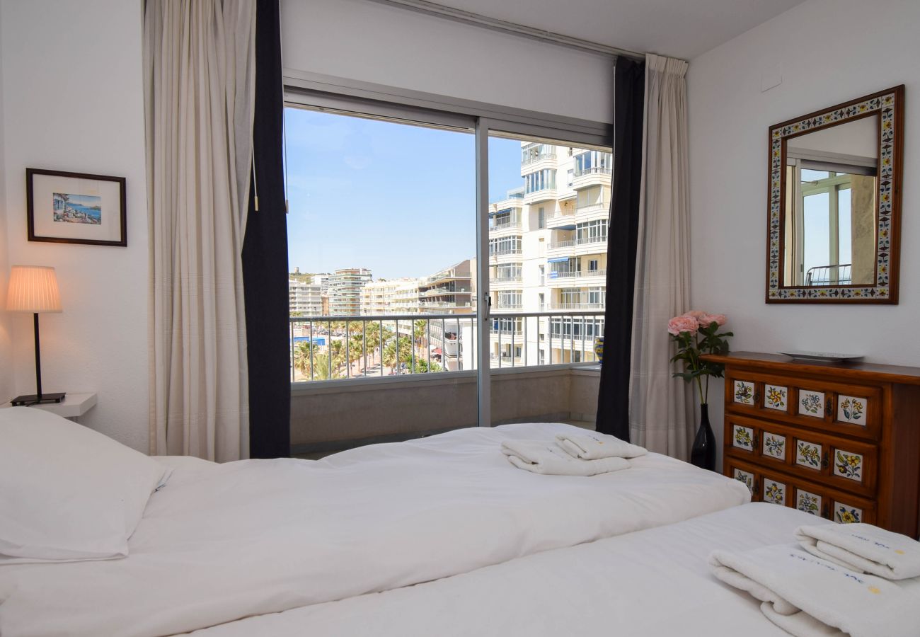 Apartamento en Fuengirola - Apartamento de 2 dormitorios en primera línea de playa en Torreblanca 