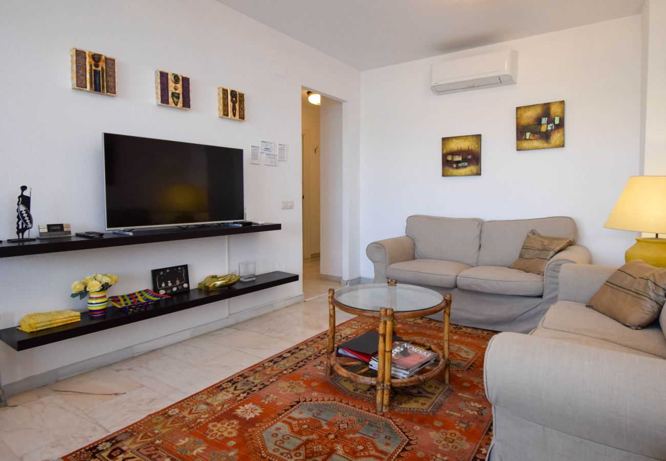 Apartamento en Fuengirola - Apartamento de 2 dormitorios en primera línea de playa en Torreblanca 