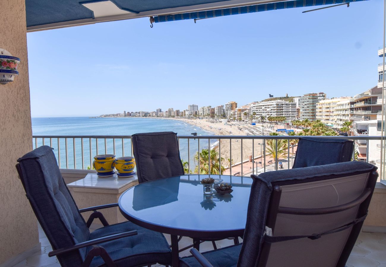 Apartamento en Fuengirola - Apartamento de 2 dormitorios en primera línea de playa en Torreblanca 