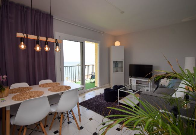 Apartamento en Fuengirola - Ref: 312 Ático con 2 dormitorios en Torreblanca con vistas al mar y piscina