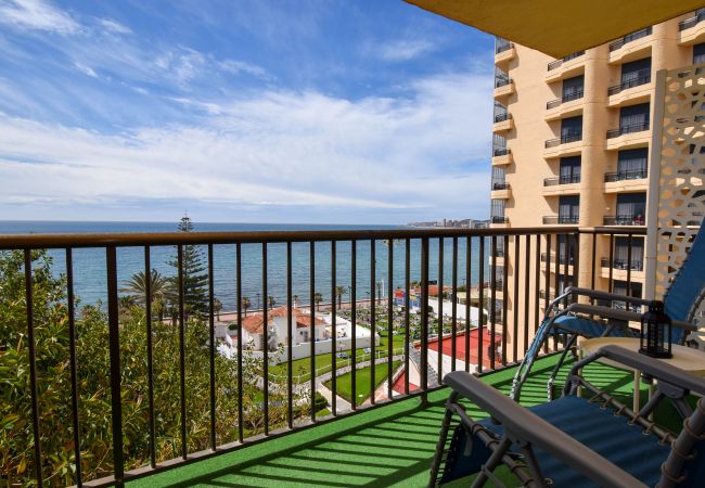 Apartamento en Fuengirola - Ref: 312 Ático con 2 dormitorios en Torreblanca con vistas al mar y piscina