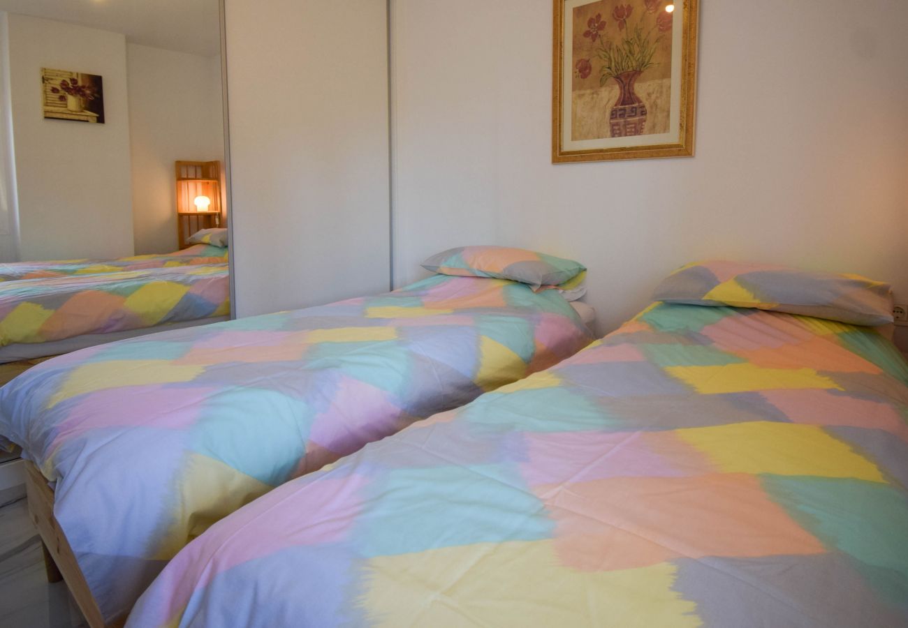 Apartamento en Fuengirola - Ref: 289 Precioso apartamento moderno frente al mar en Torreblanca con estupendas vistas