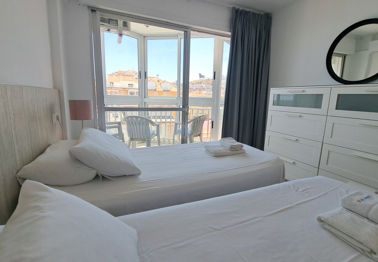 Apartamento en Fuengirola - Ref: 227 Apartamento en primera línea de playa con piscina y vistas al mar en Torreblanca