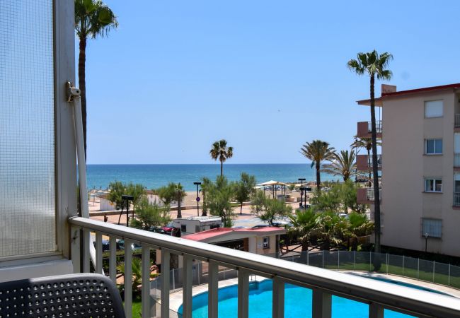 Apartamento en Fuengirola - Ref: 278 Apartamento de playa con piscina y parking