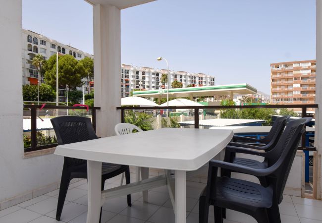 Apartamento en Fuengirola - Ref: 265 Apartamento junto a la playa y club de padel en Los Boliches