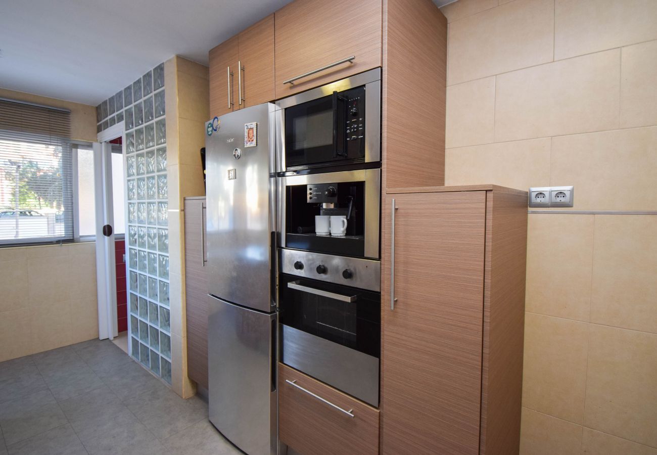 Apartamento en Fuengirola - Ref: 322 Piso moderno de 3 dormitorios frente al mar con vistas impresionantes