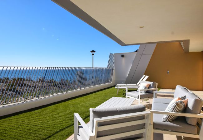 Apartamento en Mijas Costa - Ref: 272 Semiadosado de lujo cerca de La Cala de Mijas