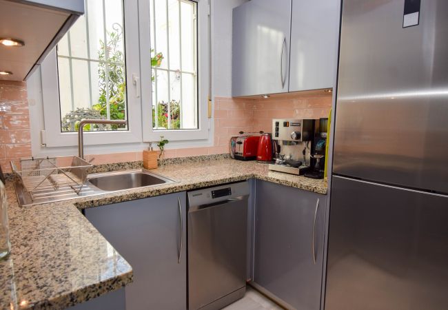 Apartamento en Benalmádena - Ref: 274 Adosado con vistas al mar muy cerca del mar en Carvajal Apartamento en Benalmádena - Ref: 274 Adosado con vistas al mar muy cerca del mar en Carvajal