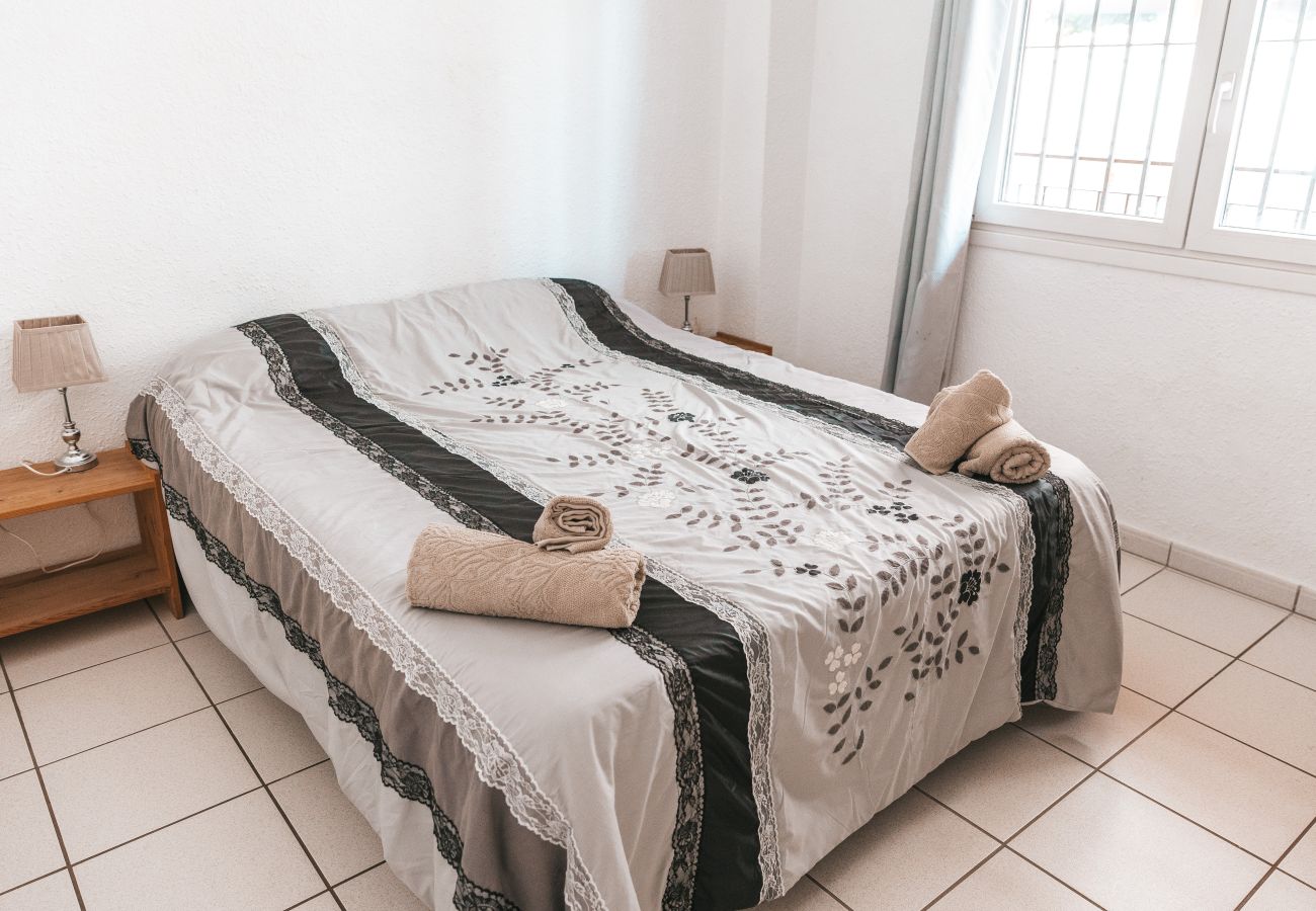 Apartamento en Fuengirola - Ref: 264 Acogedor apartamento cerca de la playa