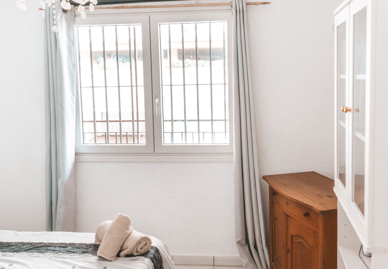 Apartamento en Fuengirola - Ref: 264 Acogedor apartamento cerca de la playa