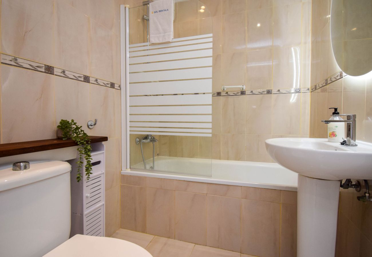 Estudio en Fuengirola - Ref: 230