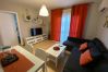 Apartamento en Fuengirola - Ref:221. Apartamento de 2 dormitorios en Fuengirola al lado de la playa. Excelente ubicación