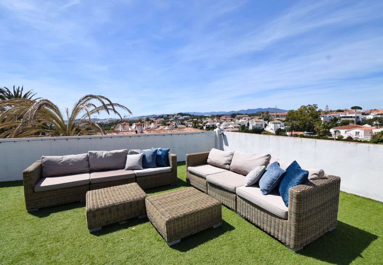 Villa en El Faro - Ref: 251 Villa moderna y acogedora con piscina privada en El Faro, Mijas Costa