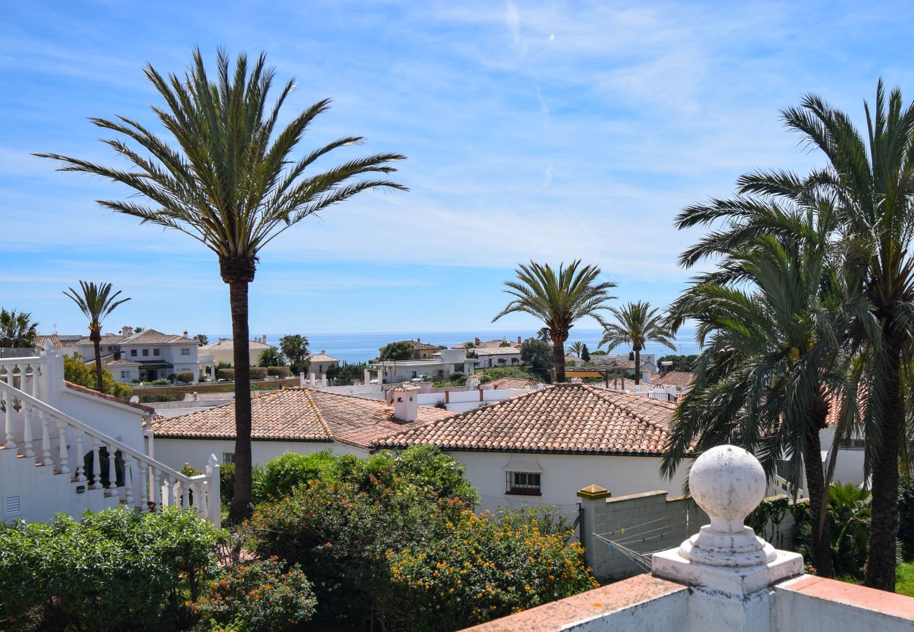 Villa en El Faro - Ref: 251 Villa moderna y acogedora con piscina privada en El Faro, Mijas Costa