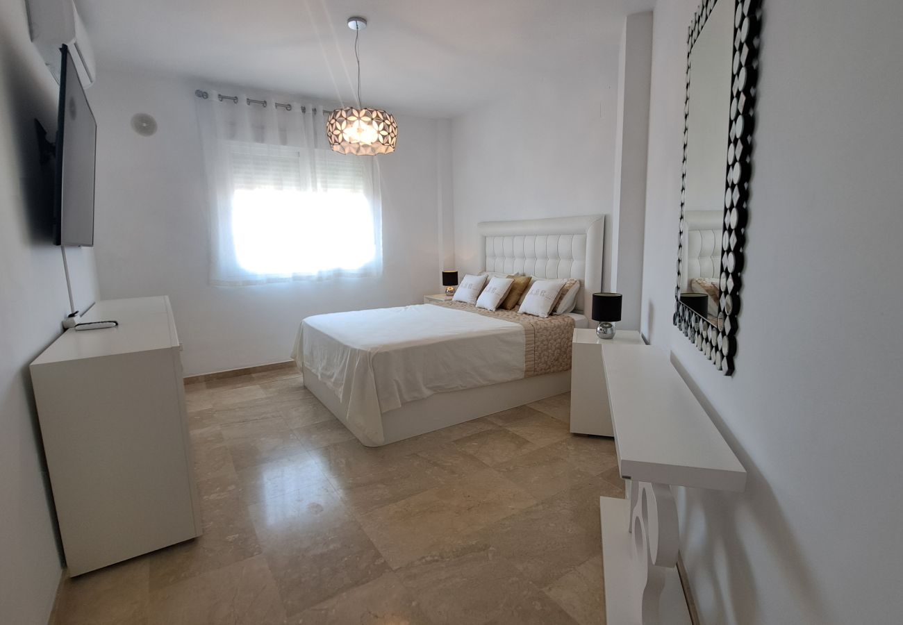 Apartamento en Fuengirola - Ref: 287.Fantástico apartamento de 3 dormitorios muy cerca de la playa