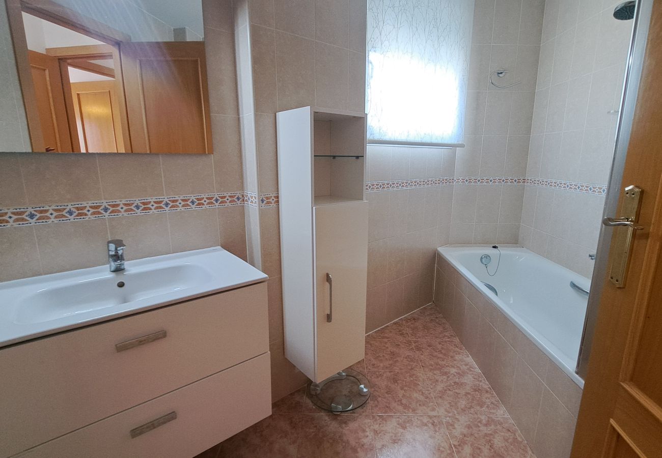 Apartamento en Fuengirola - Ref: 287.Fantástico apartamento de 3 dormitorios muy cerca de la playa