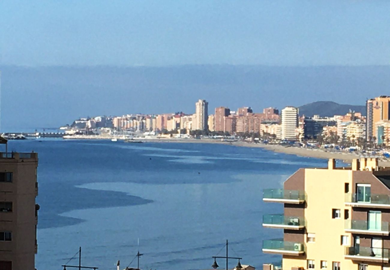 Apartamento en Fuengirola - Ref: 287.Fantástico apartamento de 3 dormitorios muy cerca de la playa