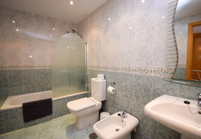 Apartment in Fuengirola - Ref: 261 Apartment in Carvajal with big terrace and lovely sea views Apartment in Fuengirola - Ref: 261 Apartment in Carvajal with big terrace and lovely sea views