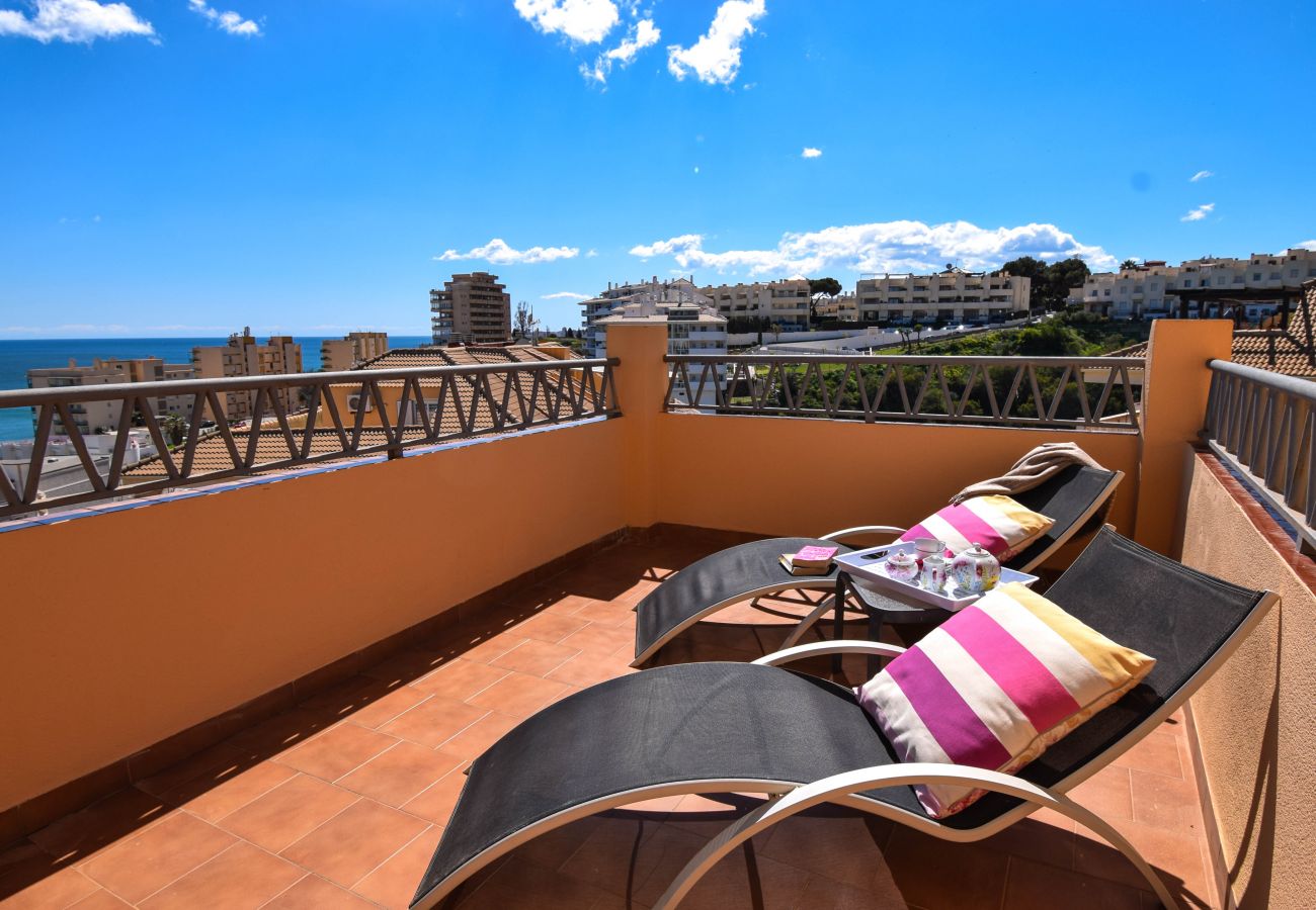 Apartment in Fuengirola - Ref: 261 Apartment in Carvajal with big terrace and lovely sea views