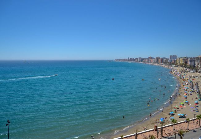 Apartment in Fuengirola - Ref: 240  Modern beautiful apartment with amazing sea views Apartment in Fuengirola - Ref: 240  Modern beautiful apartment with amazing sea views