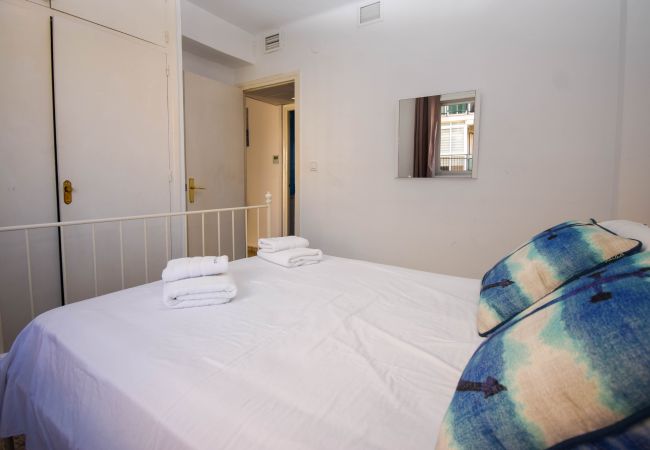 Apartment in Fuengirola - Ref: 247 Two bedroom apartment in great location in Los Boliches Apartment in Fuengirola - Ref: 247 Two bedroom apartment in great location in Los Boliches