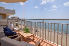 Apartment in Fuengirola - Ref: 200  Beachfront apartment with...