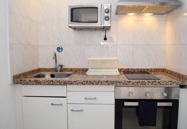 Apartment in Fuengirola - Ref: 248 Apartment in beachfront community with sea views and swimming pool Apartment in Fuengirola - Ref: 248 Apartment in beachfront community with sea views and swimming pool