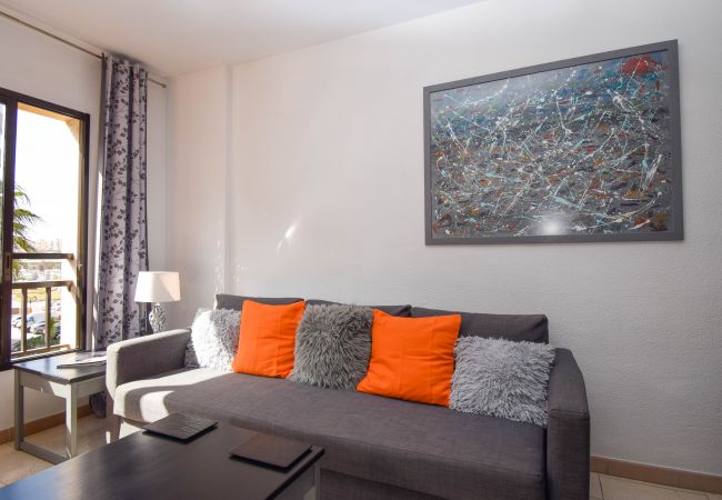 Apartment in Fuengirola - Ref: 248 Apartment in beachfront community with sea views and swimming pool Apartment in Fuengirola - Ref: 248 Apartment in beachfront community with sea views and swimming pool
