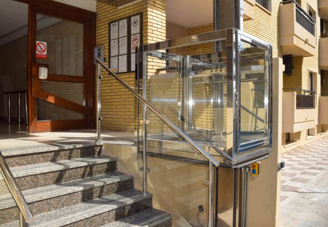 Apartment in Fuengirola - Ref: 248 Apartment in beachfront community with sea views and swimming pool Apartment in Fuengirola - Ref: 248 Apartment in beachfront community with sea views and swimming pool