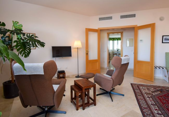 Apartment in Fuengirola - Ref: 295 Apartment with pool 2 min from beach Apartment in Fuengirola - Ref: 295 Apartment with pool 2 min from beach