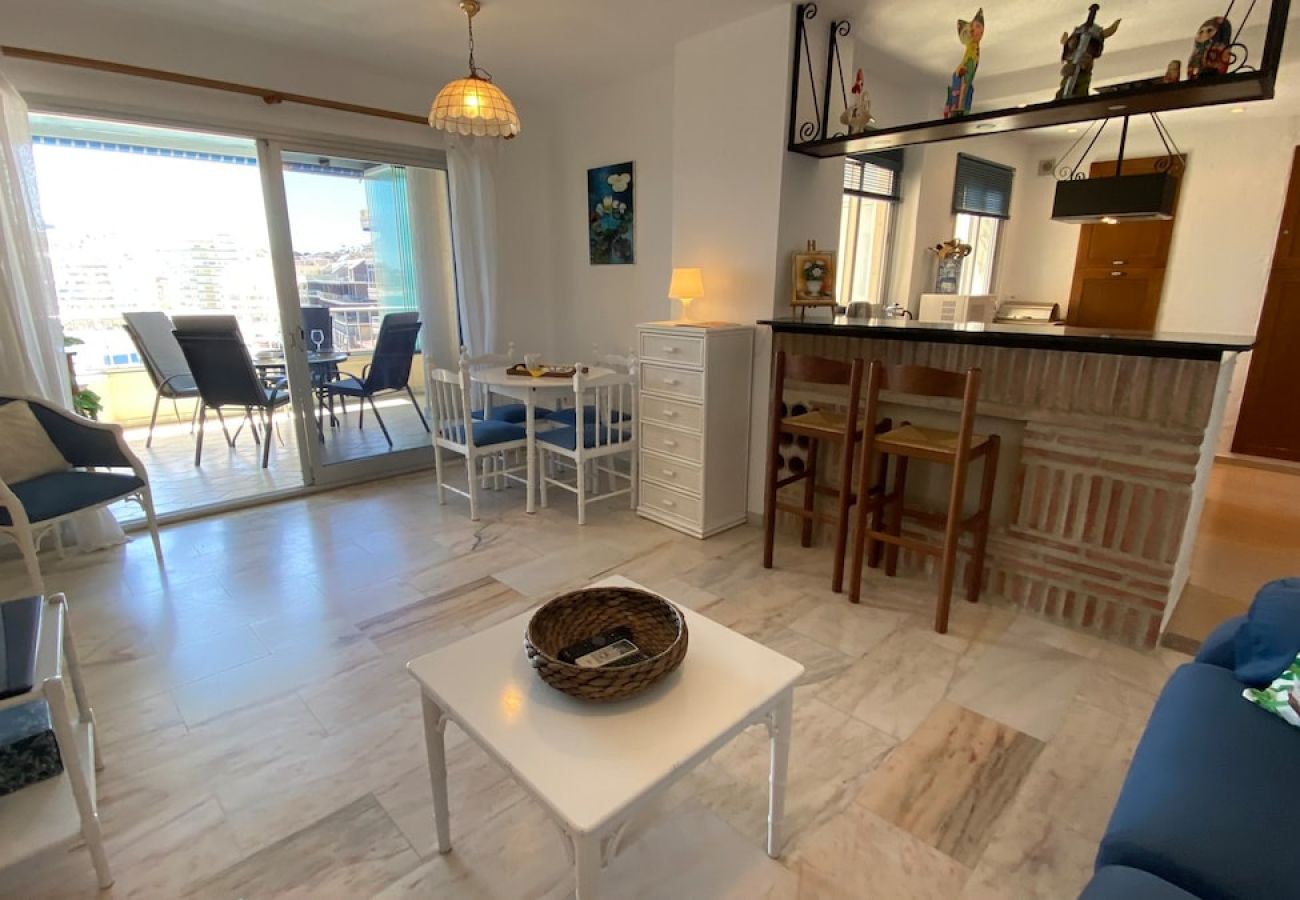 Apartment in Fuengirola - Ref: 270 Beachfront apartment in Torreblanca with amazing sea views