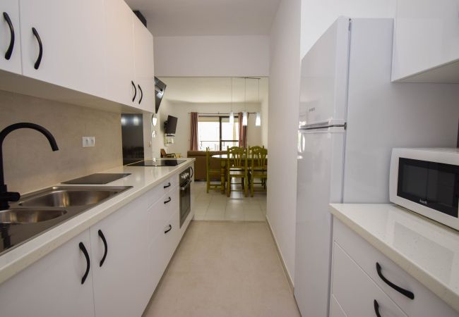 Apartment in Fuengirola - Ref: 282 Apartment in beachfront complex with garden and pool views Apartment in Fuengirola - Ref: 282 Apartment in beachfront complex with garden and pool views