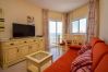 Apartment in Fuengirola - Ref: 260 Beachfront apartment with sea views, pool and bright sunny terrace Apartment in Fuengirola - Ref: 260 Beachfront apartment with sea views, pool and bright sunny terrace