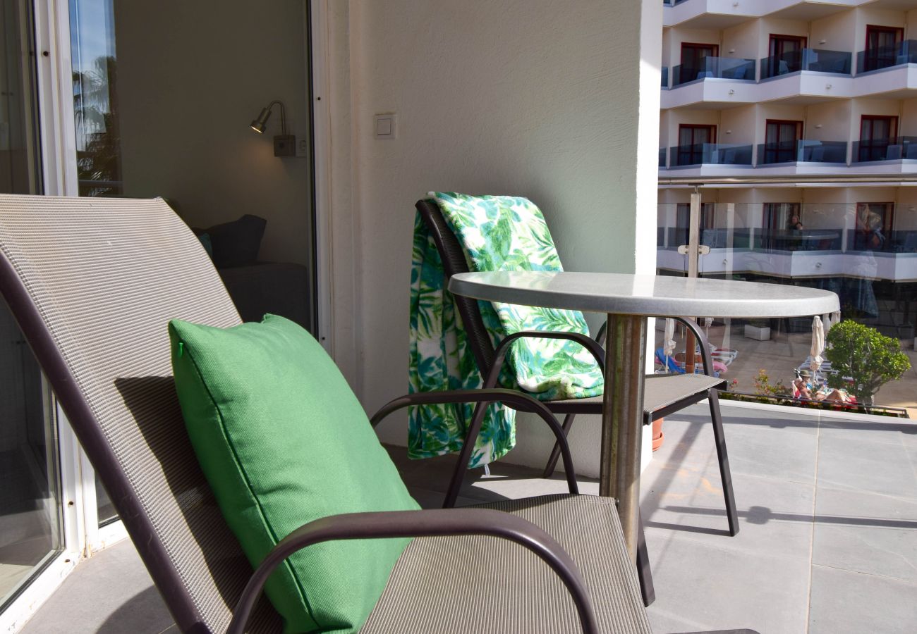 Apartment in Fuengirola - Ref: 255 Corner apartment with terrace and sea views in Los Boliches