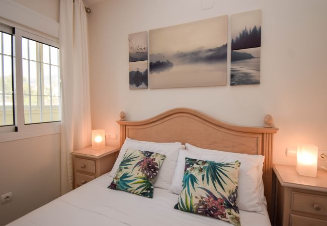 Apartment in Fuengirola - Ref: 311 Beachfront modernised corner apartment in Torreblanca Apartment in Fuengirola - Ref: 311 Beachfront modernised corner apartment in Torreblanca