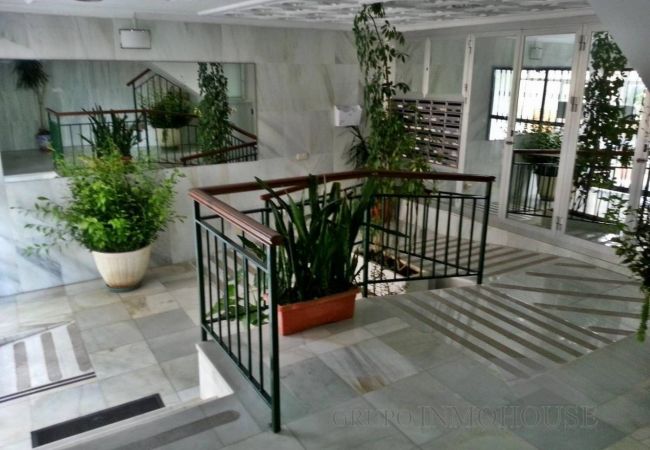 Apartment in Fuengirola - Ref: 302 Beach front apartment in popular Riverina Apartment in Fuengirola - Ref: 302 Beach front apartment in popular Riverina