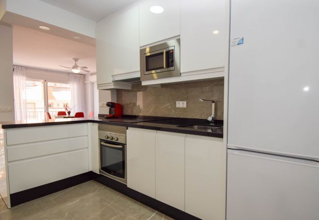 Apartment in Fuengirola - Ref: 302 Beach front apartment in popular Riverina Apartment in Fuengirola - Ref: 302 Beach front apartment in popular Riverina