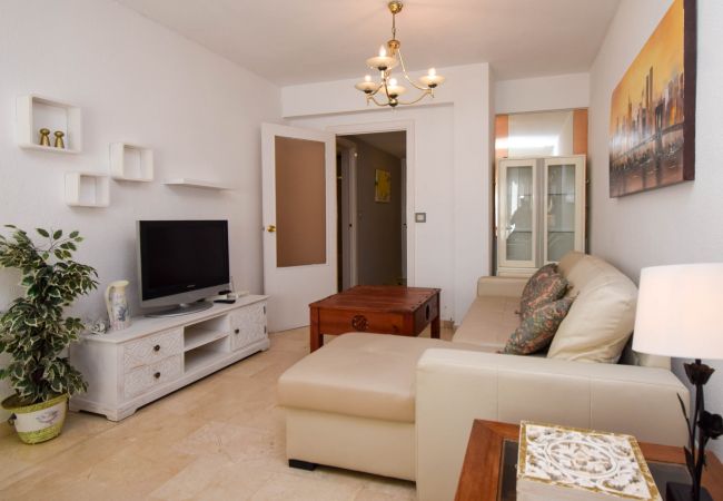 Apartment in Fuengirola - Ref: 315 City apartment with pool 2 minutes from the beach Apartment in Fuengirola - Ref: 315 City apartment with pool 2 minutes from the beach
