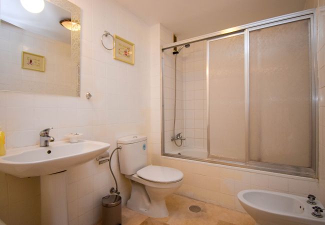 Apartment in Fuengirola - Ref: 315 City apartment with pool 2 minutes from the beach Apartment in Fuengirola - Ref: 315 City apartment with pool 2 minutes from the beach