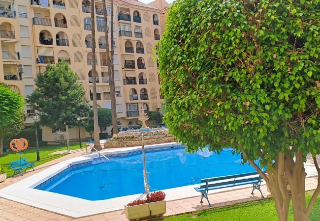 Apartment in Fuengirola - Ref: 315 City apartment with pool 2 minutes from the beach Apartment in Fuengirola - Ref: 315 City apartment with pool 2 minutes from the beach