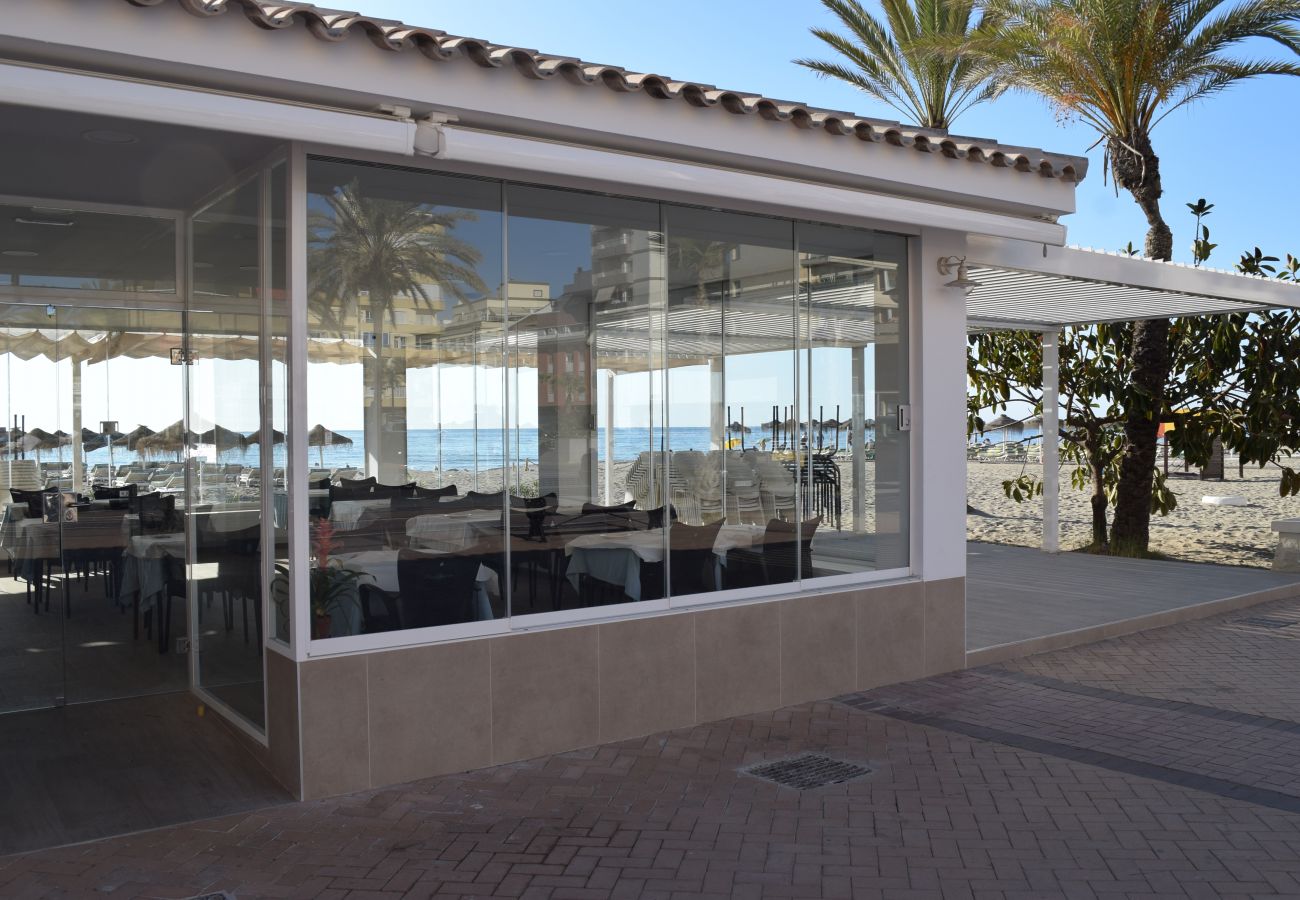 Apartment in Fuengirola - Ref: 322 Sea front modern 3 bedroom apartment with amazing views