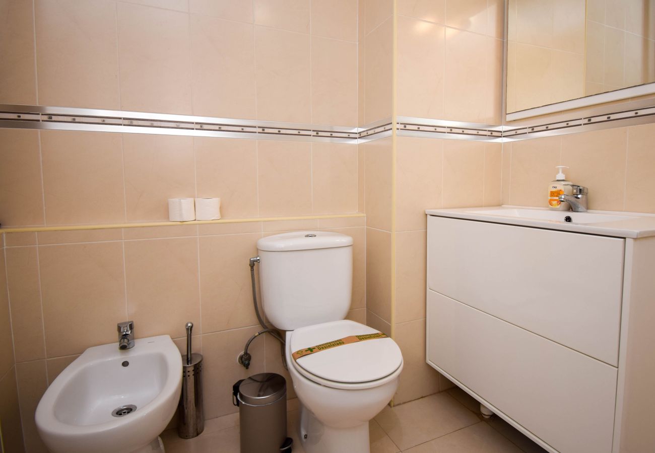 Apartment in Fuengirola - Ref: 320 Beach front apartment in Torreblanca with amazing sea views