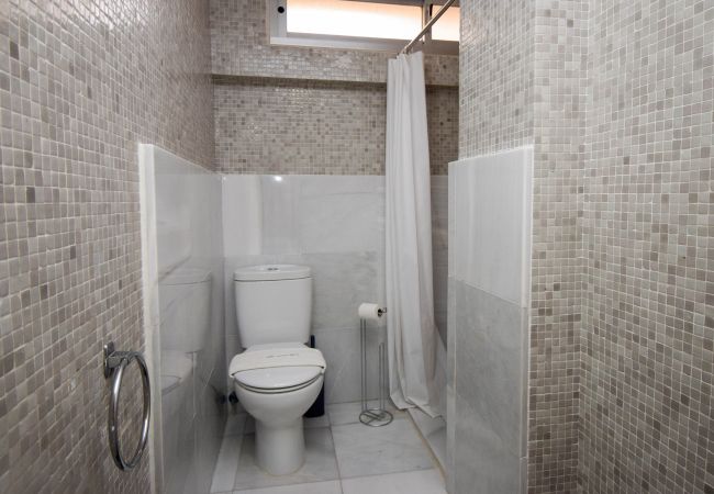 Apartment in Fuengirola - Ref: 326 Beach front apartment on the promenade with beautiful sea view Apartment in Fuengirola - Ref: 326 Beach front apartment on the promenade with beautiful sea view